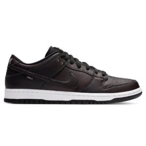 Nike SB Dunk Low