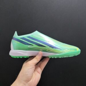 Football Boots - Style 243814892