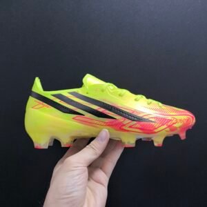 Football Boots - Style 239064262