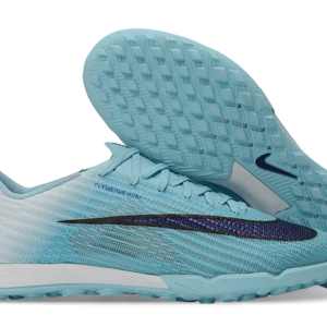 Football Boots - Style 241462750